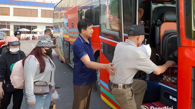 Pregătiți transportul și asigurați tarife stabile la tren și autobuz în timpul sărbătorii Tet.
