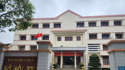 ខេត្តដាក់ឡាក់ស្នើឱ្យពិនិត្យឡើងវិញនូវគ្រូបង្រៀនកិច្ចសន្យាសម្រាប់ការជ្រើសរើសពិសេស។