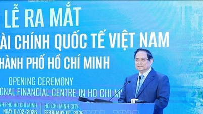 Statsminister Pham Minh Chinh kunngjorde åpningen av Vietnam International Finance Center i Ho Chi Minh-byen.