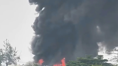 Incêndio em depósito de sucata metálica na comuna de Dong Thanh é controlado.