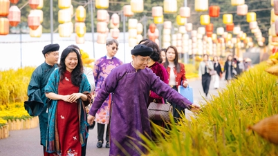 Voor het eerst wordt er een Tet-bloemenstraat georganiseerd binnen de Thang Long Keizerlijke Citadel, een werelderfgoedlocatie.