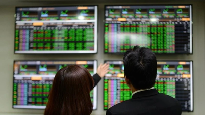 2月11日の株式市場：VN指数が再び急上昇、外国人投資家が約2兆2000億VNDを純購入。