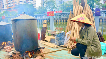 Ciudad Ho Chi Minh: La sincera conexión de compartir pasteles del Tet.