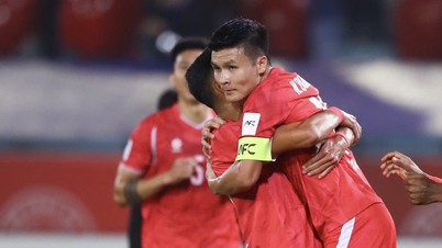 Hanoi Police - Tampines Rovers (fin de la première mi-temps) 3-0 : La Chine marque et augmente son avance.