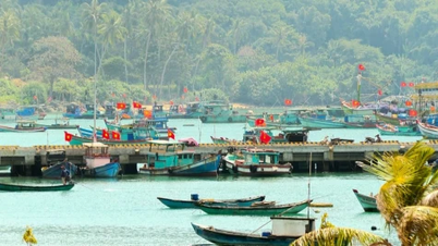 Thổ Châu menjulang tinggi dengan megah di barat daya negara ini.