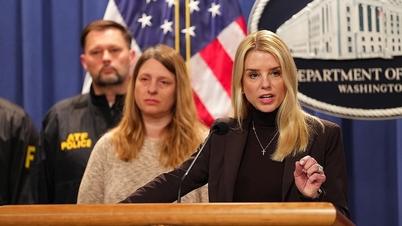 El Fiscal General de Estados Unidos está acusado de ocultar el nombre del poderoso socio de Epstein.