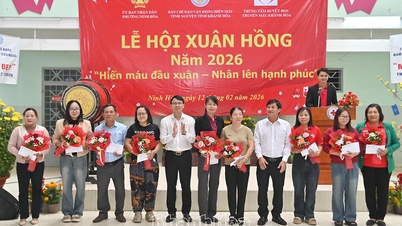 អ្នកស្ម័គ្រចិត្តជាង ៥០០ នាក់បានចូលរួមក្នុងពិធីបុណ្យនិទាឃរដូវក្រហមឆ្នាំ ២០២៦។
