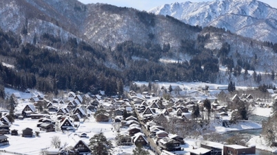 Shirakawa-go: Şarkıcı Phuong Linh'in erken bir Ay Yeni Yılı tatil gezisiyle Japonya'nın antik bir köyüne hayran kalması.