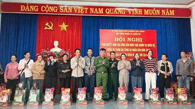 Dewan Pelayanan Militer Distrik Dien Hong mengeluarkan keputusan yang menyerukan warga untuk mendaftar wajib militer pada tahun 2026.