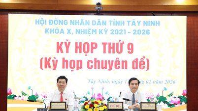 Sitzung des Provinzvolksrats von Tay Ninh: Wiedereinführung des neuen Verwaltungs- und Politikzentrums.