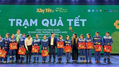 "Building for Tet" menghangatkan hati 600 pekerja yang menjaga kota Da Nang tetap hijau.