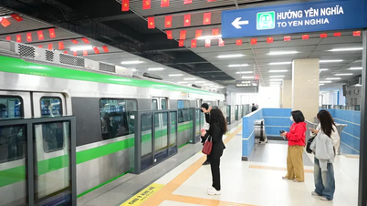 Hanoi menawarkan perjalanan bus dan metro gratis selama 9 hari selama liburan Tahun Baru Imlek (Tahun Kuda).