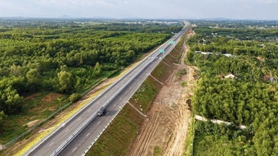 Движение на скоростной автомагистрали Куангнгай — Хоайньон временно приостановлено.