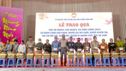 Over 81,300 Tet holiday gifts were distributed to people in difficult circumstances.