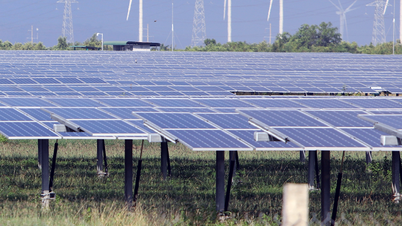 167 proyectos de energía solar y eólica 'bloqueados'; el Ministerio de Industria y Comercio emite una nueva directiva.