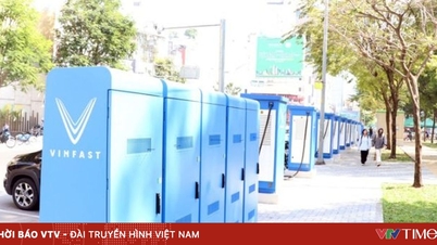 У місті Хошимін оголошується про 52 місця для встановлення шаф для заміни акумуляторів електромотоциклів на тротуарах.