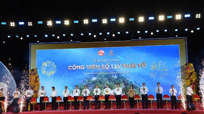 Bandar Raya Ho Chi Minh merasmikan monumen memperingati mangsa Covid-19.