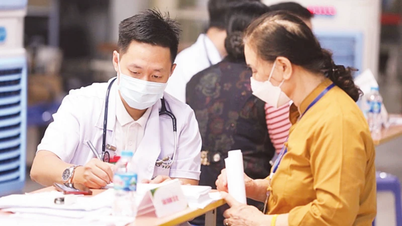 Préparer des options d'examens et de traitements médicaux pour le public pendant la période des fêtes.