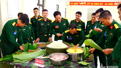 La brigade 683 était en pleine effervescence pendant le festival du gâteau de riz gluant vert.