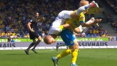 Videoclipuri cu fotbal și momente comice neașteptate.