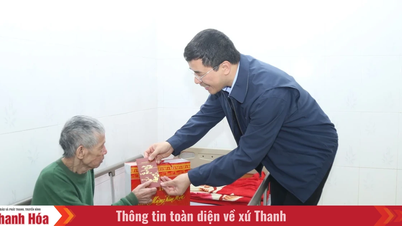 El subsecretario del Comité Provincial del Partido, Nguyen Hong Phong, visitó y transmitió saludos de Año Nuevo al Centro Thanh Hoa para el Cuidado y Rehabilitación de Personas Meritorias y al Hospital General Ha Trung.