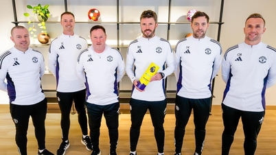 Michael Carrick remporte le titre d'entraîneur du mois de janvier en Premier League.