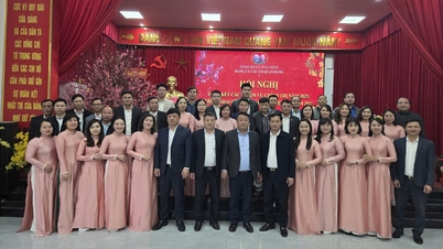Le comité du Parti des agences du Parti de la commune de Binh Minh met en œuvre les tâches prévues pour 2026.