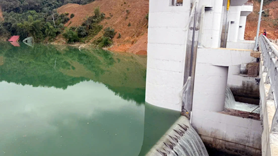 De centrale dam in Ha Giang functioneert weer stabiel nadat het probleem met de trillingen is verholpen.