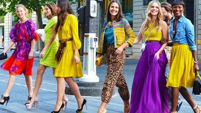 Rămâi la curent cu tendințele modei pentru a te putea îmbrăca elegant de sărbătoarea Tet, exact ca și cum ai participa la Săptămâna Modei.