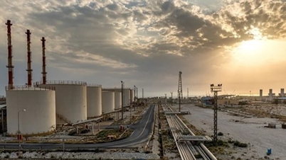 Ο Διεθνής Οργανισμός Ενέργειας (IEA) υποβαθμίζει την πρόβλεψή του για την παγκόσμια ζήτηση πετρελαίου, προειδοποιώντας για πλεόνασμα προσφοράς 3,73 εκατομμυρίων βαρελιών ημερησίως.