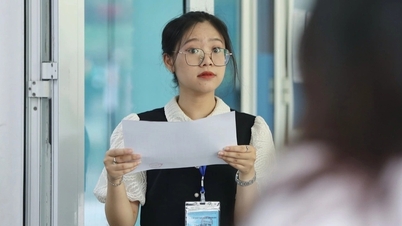 Cadangan untuk memberikan pendapatan tambahan kepada guru sekolah menengah di Hanoi.