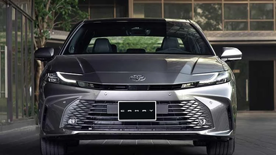 De Toyota Camry belandde onverwacht in de lijst van minst verkochte auto's op de Vietnamese markt in januari 2026.