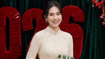 Konferansier Mai Ngọc feirer Tet i villaen sin, mens folkekunstneren Viet Anh koser seg med sin 36 år yngre kone.