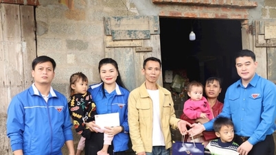 Jongeren in het district Phu Nghia verzorgen de Tet-vieringen voor kansarme kinderen.