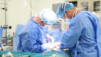 Teknik transplantasi hati laparoskopi modern menyelamatkan nyawa pada hari ke-27 Tahun Baru Imlek.