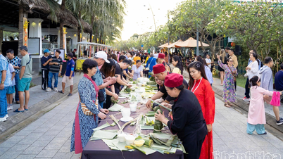 Festival "Haciendo Banh Tet - Regreso al Tet tradicional" en la isla Champa, Nha Trang.
