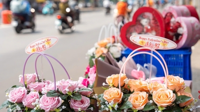 La Saint-Valentin approche à grands pas, tout comme le Têt (Nouvel An lunaire). Nombreux sont ceux qui rentrent déjà chez eux pour les fêtes et qui s'affairent maintenant à préparer le Têt.