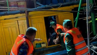 Прикордонна служба №2 оперативно врятувала рибалок, які потрапили в біду на морі.