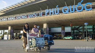 Menjelang Tahun Baru Imlek, Phu Quoc menyambut rekor jumlah penerbangan internasional.