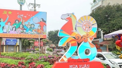 トンティエンでは、2026年の午年旧正月を祝うための一連のイベントで賑わっています。