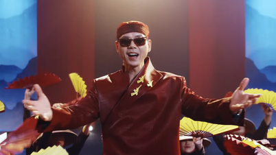 Será que a canção de quatro versos de Phan Dinh Tung, "Feliz Ano Novo", se tornará seu segundo sucesso?