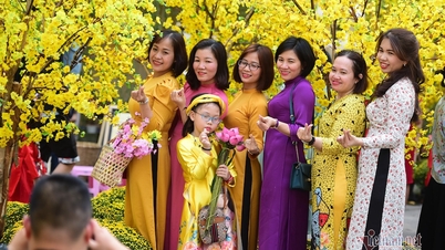 Short and meaningful New Year's greetings for teachers in English in 2026.
