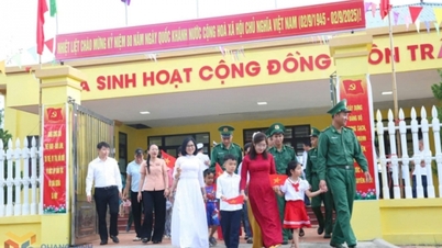 រដូវផ្ការីកមកដល់លើកោះព្រំដែន។