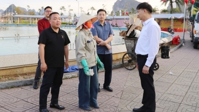 Mempergiat usaha pengumpulan sampah bagi memastikan persekitaran yang hijau, bersih dan indah semasa cuti Tahun Baru Cina.