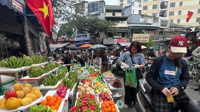 Jumlah nilai barangan yang ditimbun semasa tempoh Tahun Baru Cina meningkat kira-kira 10-15% berbanding bulan biasa.