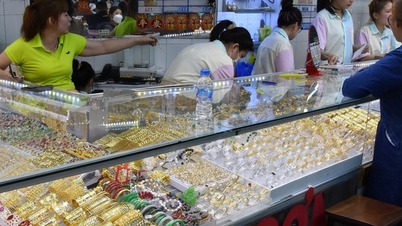 本日2月17日の金価格：上昇傾向が続いています。