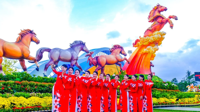 O Ano do Cavalo: Da pintura "Oito Cavalos Galopando" ao "Sucesso a Cavalo"