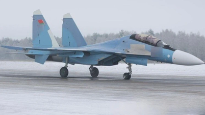 Belarus is stepping up military modernization with Su-30SM2 fighter jets from Russia.
