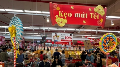 A partir do segundo dia do Ano Novo Lunar, muitos supermercados reabriram.
