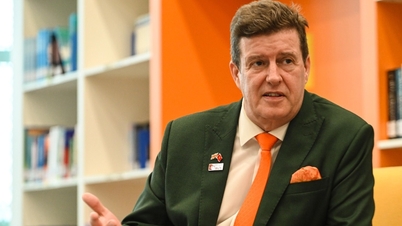 Professor Rick Bennett: "Westerners are also envious of the Vietnamese Lunar New Year!"